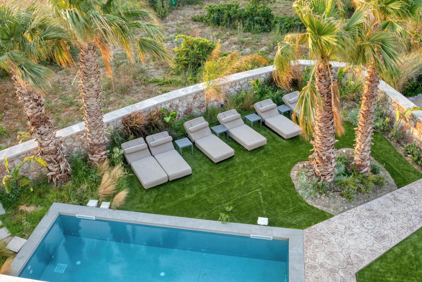 Penélope Beachfront Villa Kremastí Esterno foto